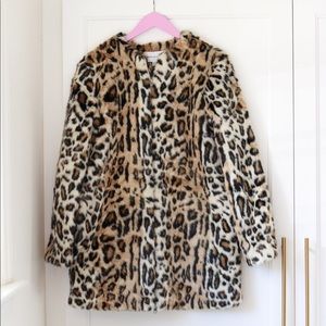 Cupcakes & Cashmere Faux Fur Leopard Coat